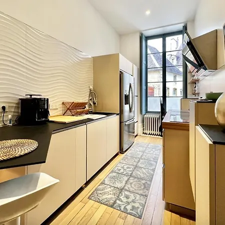 Appartamento Le Palais - Parking Inclus *